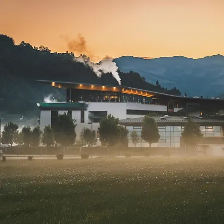 Tauern Spa Hotel & Therme-3